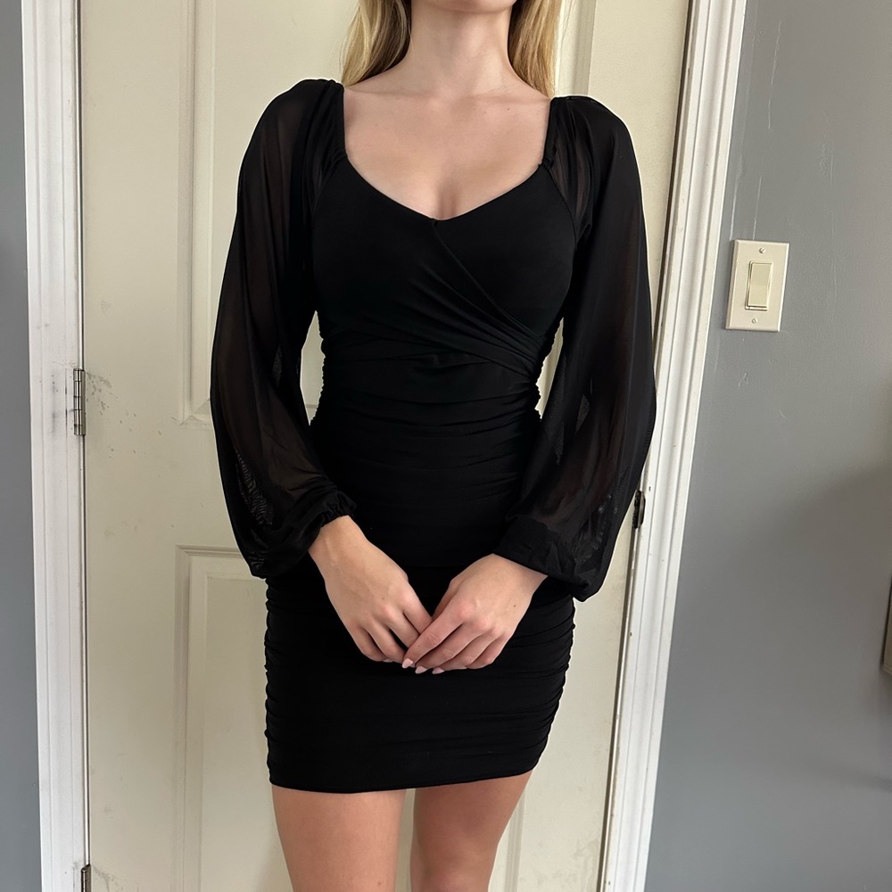 Black dress size small